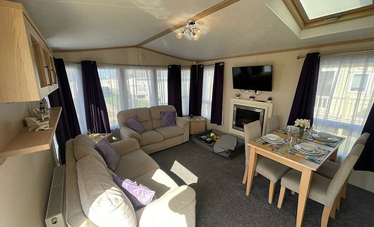 The Ivy Caravan, Hunstanton  - Disabled, accessible, pet and dog friendly hire, Norfolk