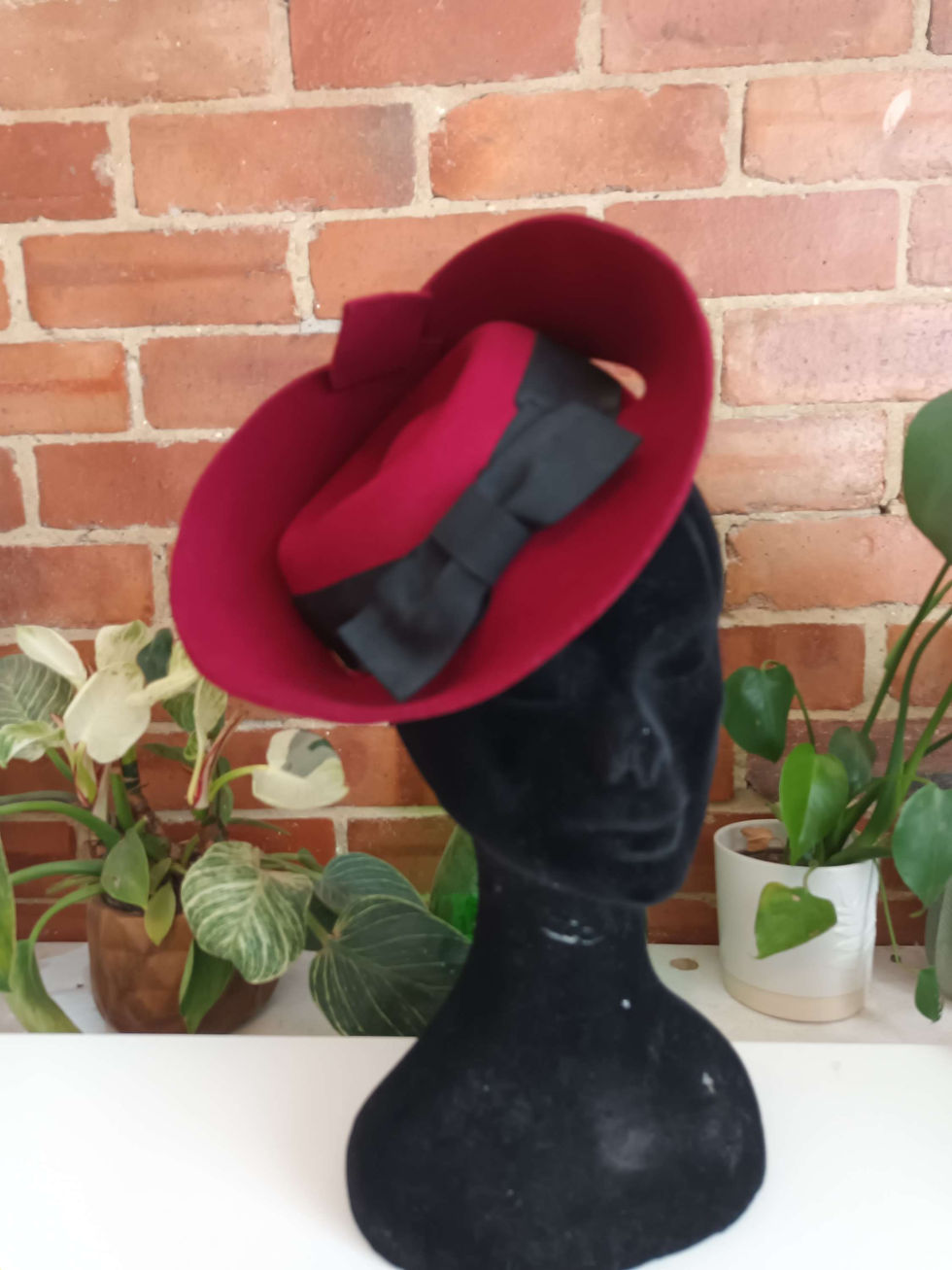 Thumbnail: Ladies red and black hat
