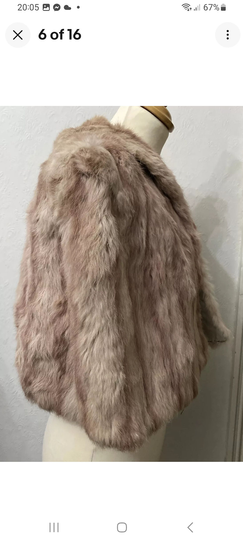 Thumbnail: Vintage fur cape.        (C)