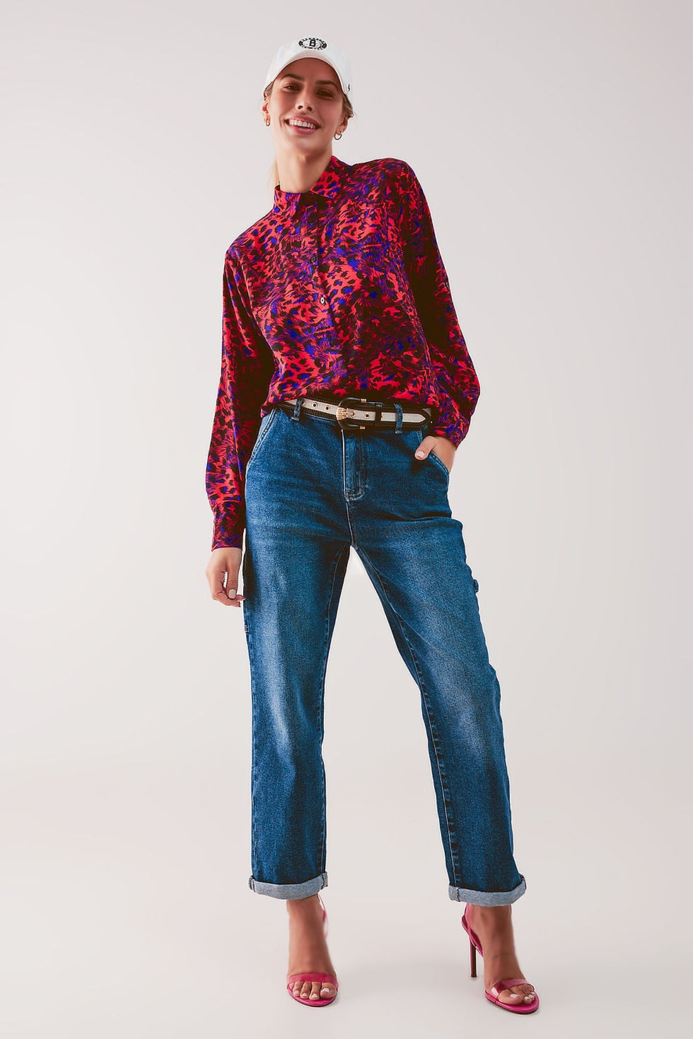 Thumbnail: Cotton Boyfriend Jeans With Stretch in Medium Blue