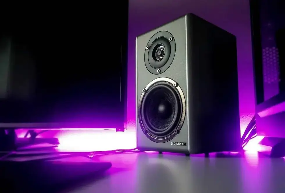 classic-cone-loudspeaker-1024x696.webp