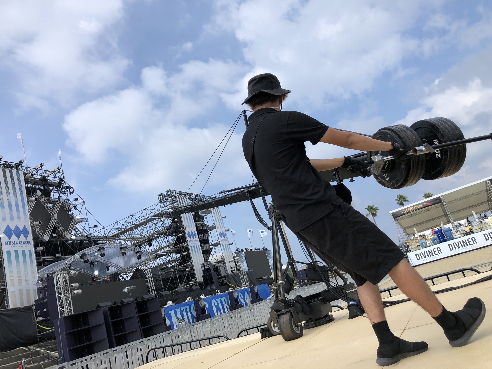 夏フェス!中継