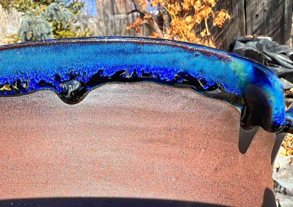 Thumbnail: Vibrant Blue Crystalline Rim