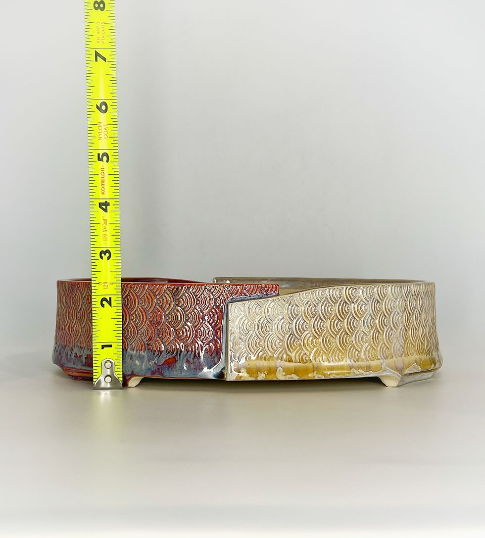 Thumbnail: Two-Tone Crystalline Oval