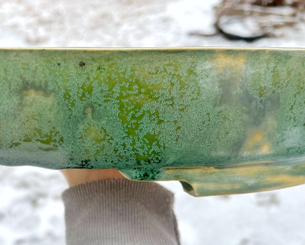 Thumbnail: Green Crystalline Oval