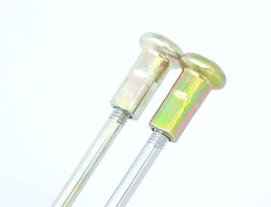 スポークとニップル