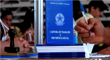 A construção social da rejeição ao regime CLT: narrativas, interesses e disputas no mercado de trabalho brasileiro