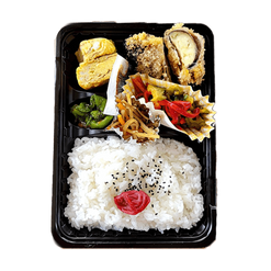金曜日:肉巻きフライ弁当