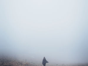 Tierra de nadie, Belleza sin forma
