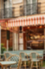 Photo de la façade de notre restaurant Loulou sur le boulevard Saint-Germain