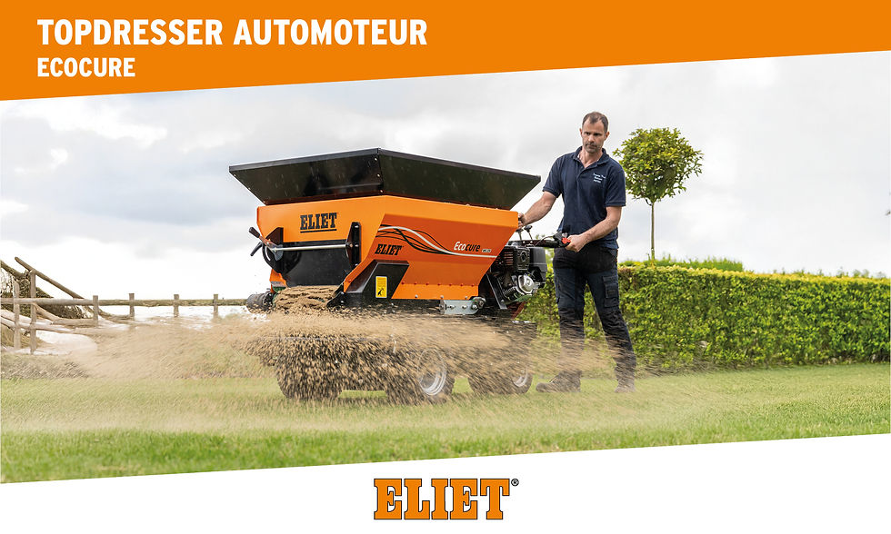 ELIET Topdresser automoteur en cours d'utilisation