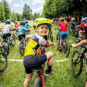 BIKEMARATON DRÁSAL DECATHLON - NOVA SPORT JUNIOR TROPHY 2025 - Bohdana a Martin Půlpánovi