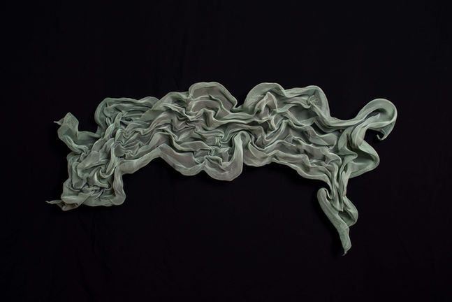_Clouds in the water_Painted Aluminium mesh, 45 x 120 x 5.jpg