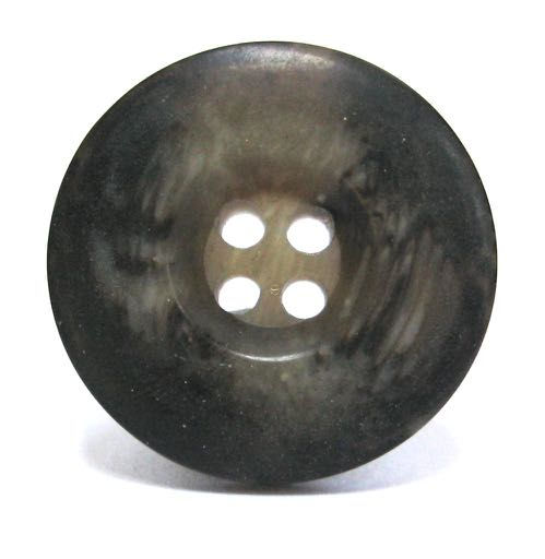 Plastic Button - Mock Horn (R534)