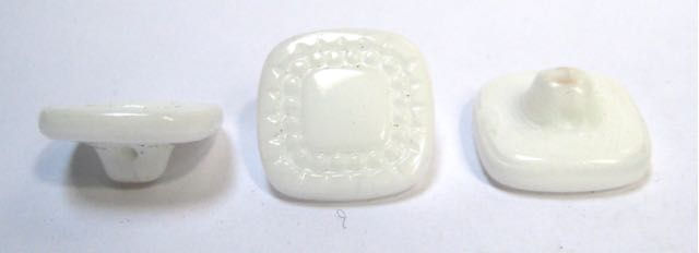 Thumbnail: Glass Button (R58)