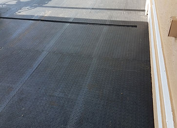 StallMatInterlocking15.jpg