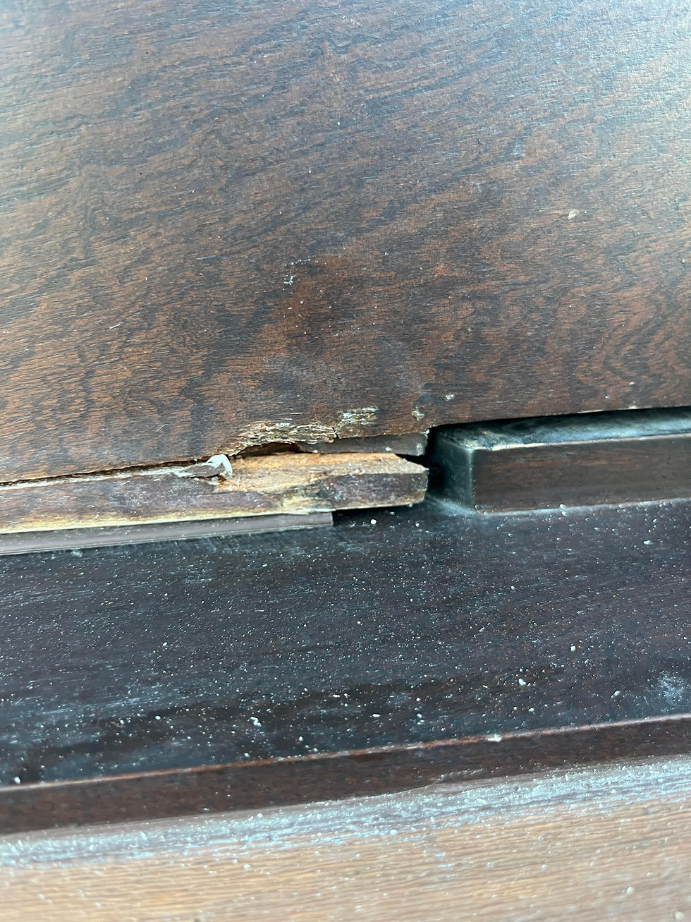 cracked-corner-mahogany-hurricane-impact-door-st-pete-beach-florida.jpg