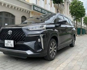 Toyota Veloz 7 chỗ-min.jpg