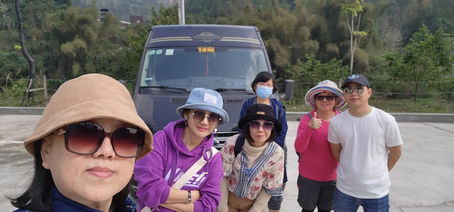 A Memorable Journey with Limousine Asia Transport: Professionalism at its Best!