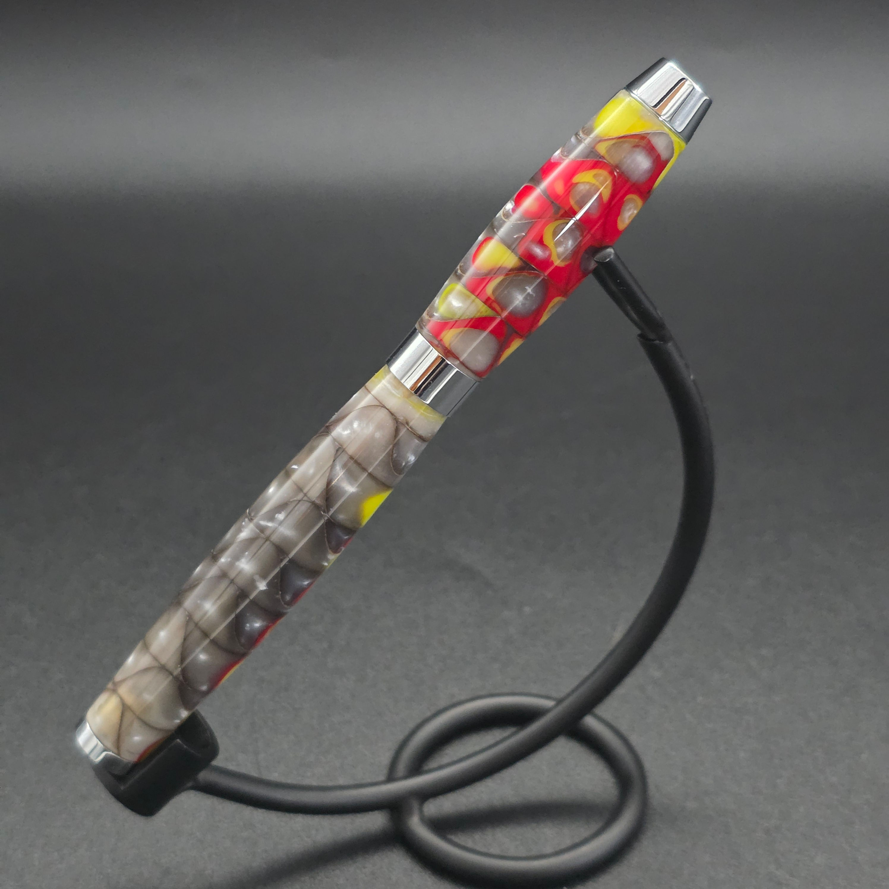 Grey Red and Green Fountain Pen 295