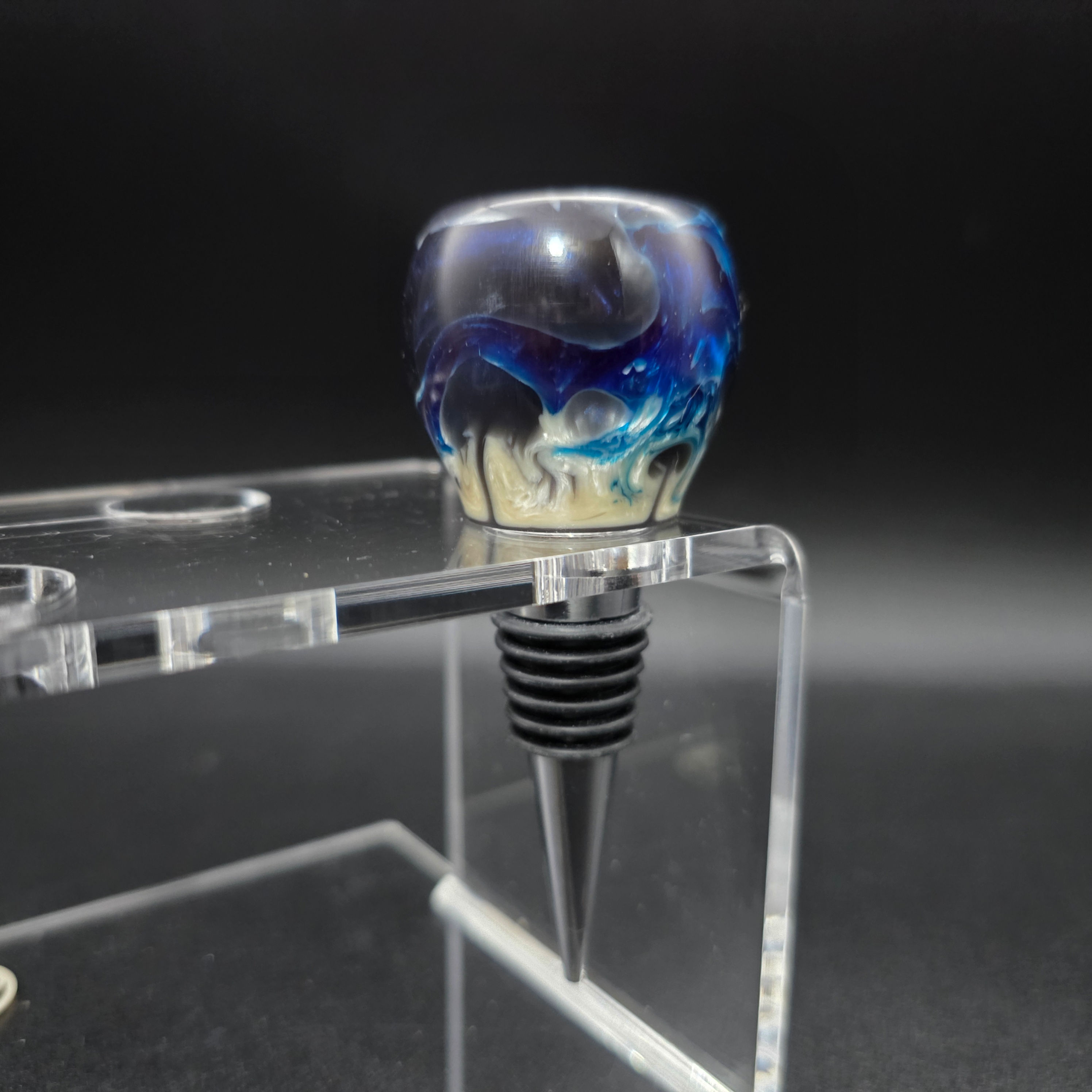 Blue and White Flat Top Bottle Stopper 4