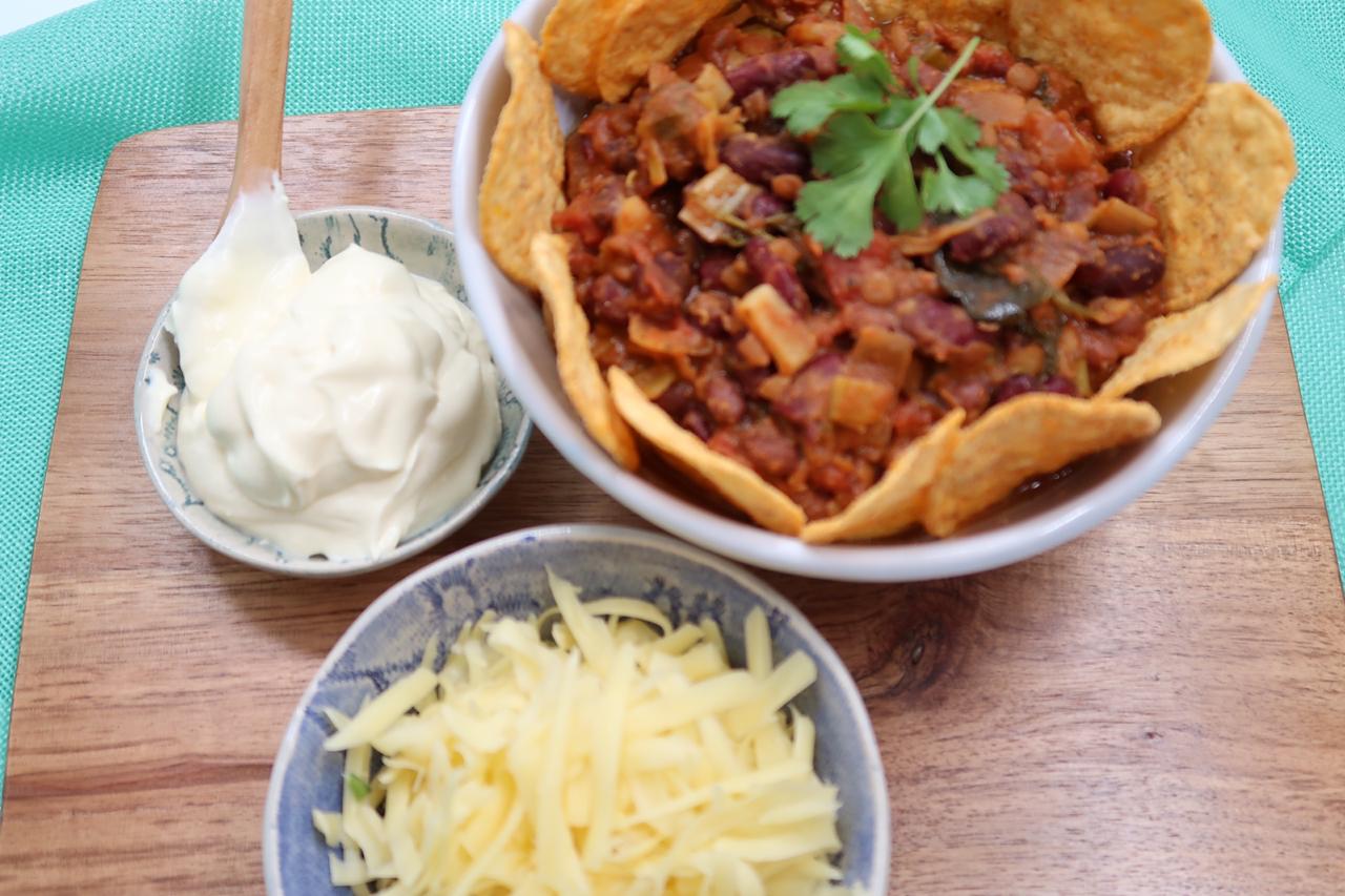 Bean and Veggie Chili Con Carne