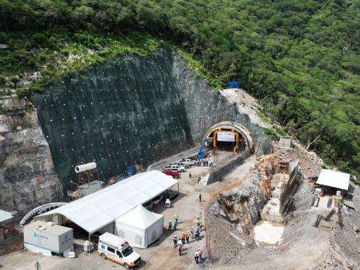 Américo Villarreal impulsa infraestructura verde: concreto ecológico y reforestación en carretera Mante–Ocampo–Tula