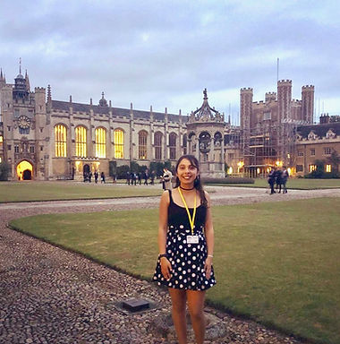 Chilean Astronomy Student Javiera goes to Cambridge University for "Shaping Horizons" Program