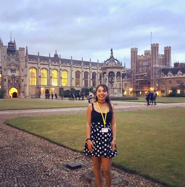 Chilean Astronomy Student Javiera goes to Cambridge University for "Shaping Horizons" Program