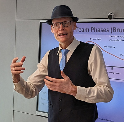 Burkhard presenting Team Phases.jpg