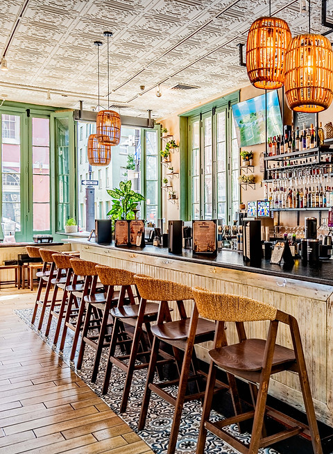 Athenian Bar & Grill in Dowtown New Orleans 2.jpg