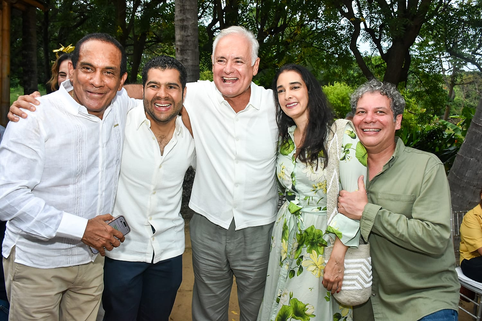 Rafael Manjarrez , Ponchito Monsalvo, Mauricio Pimiento, Patricia Castañeda, Chabuco