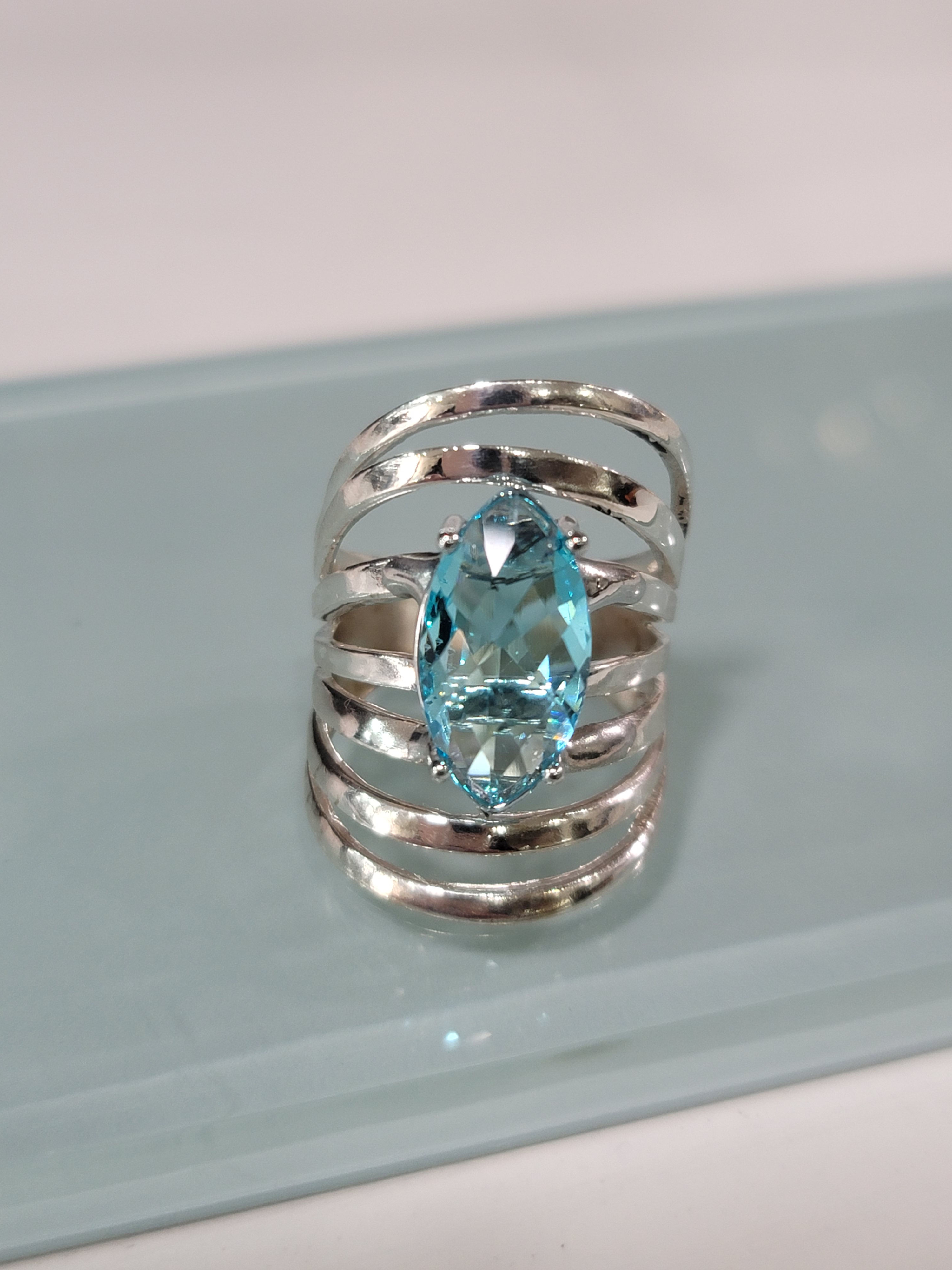 Silver strata ring