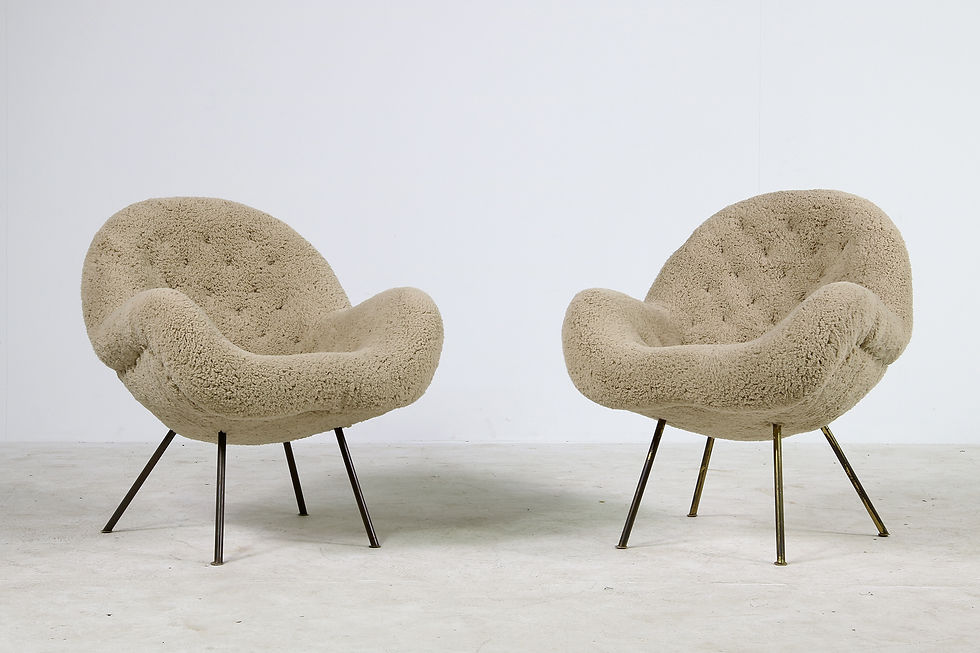 Miniaturbild: Pair of 1950s organic beige Fritz Neth Chairs