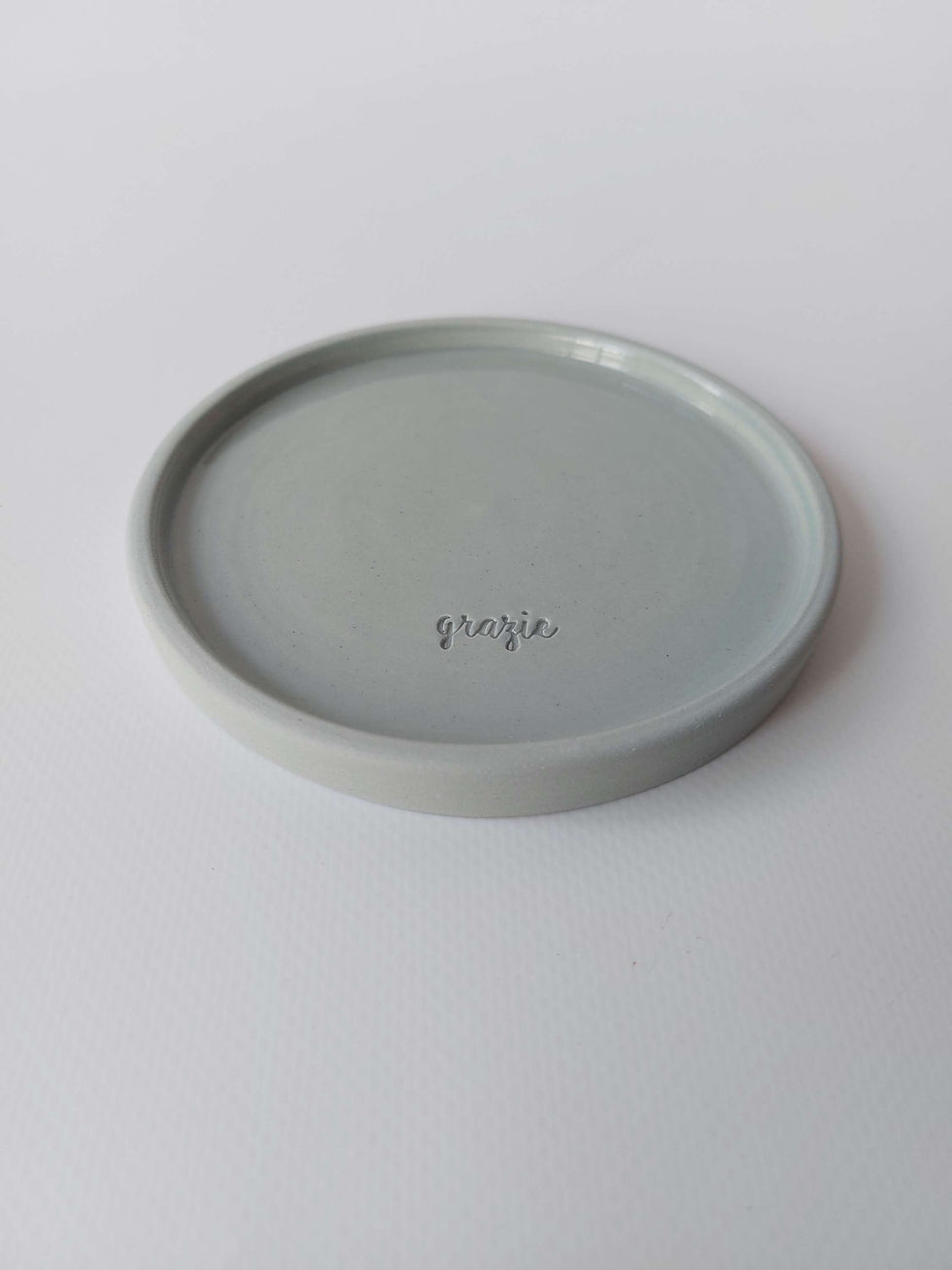 Miniatura: Piattino porta pane con scritta "grazie" (pronta consegna)
