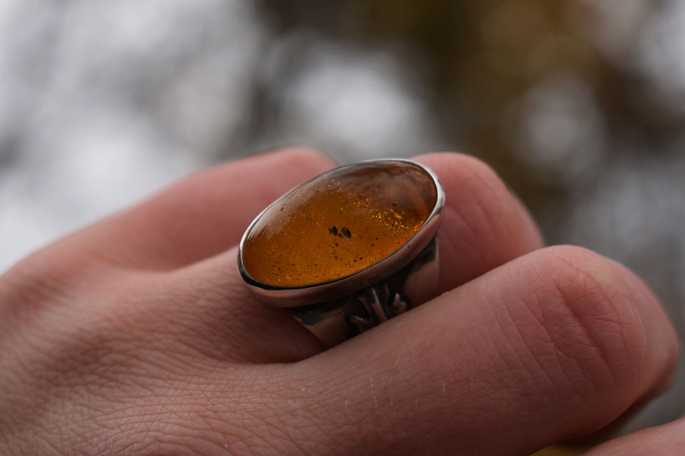 Thumbnail: Golden Honey