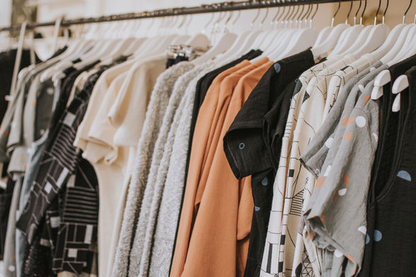 How To Successfully Shop A Sale Rack