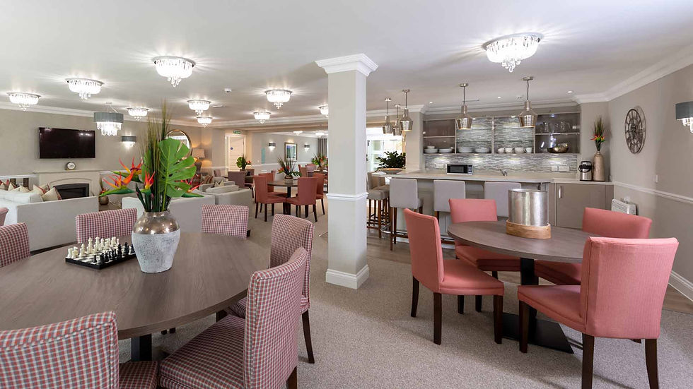 Owners-Lounge-1920x10802
