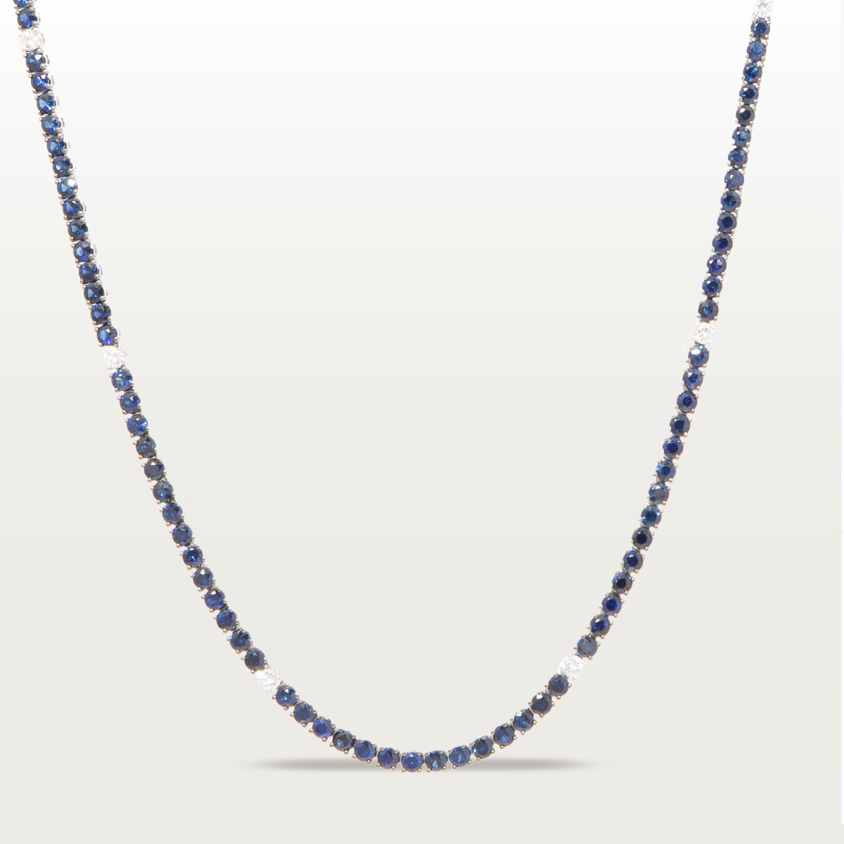 Collar Chambord de Zafiros Azules