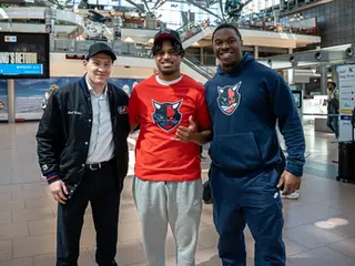 Taulia Tagovailoa deixa a CFL e assina com os Hamburg Sea Devils na ELF