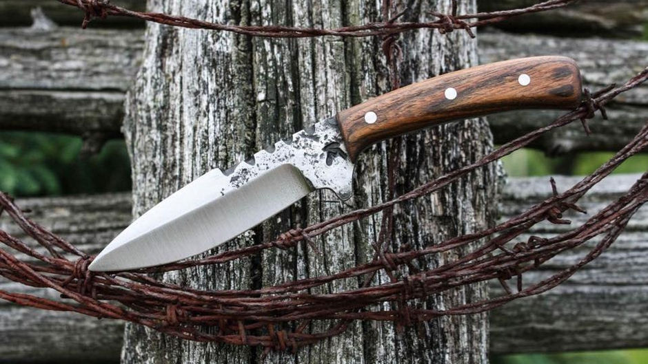 Drop Point Hunter 