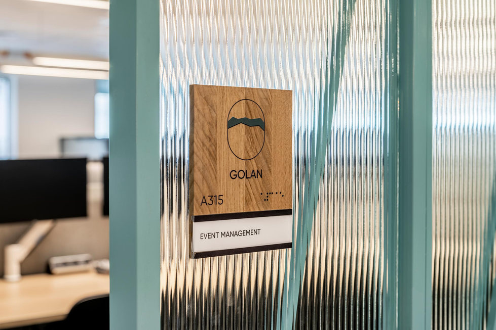 Servicenow Signage