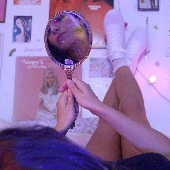 mirror-2.gif