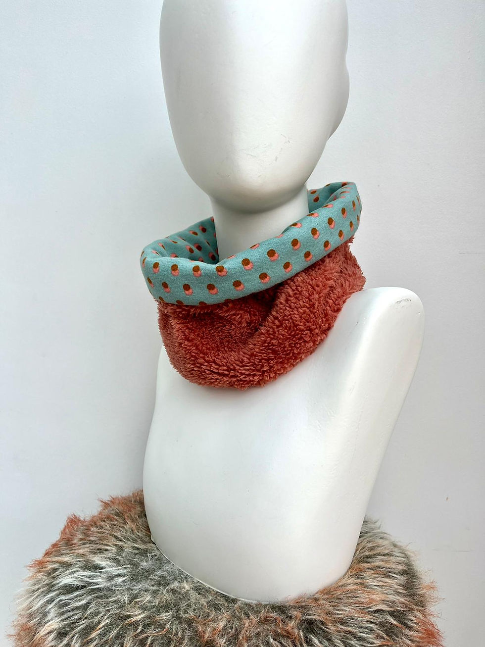 Kids Snood - Dotted Garden - M