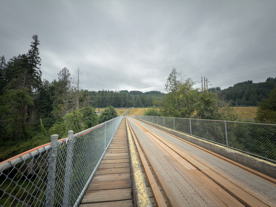 Bridge across Clackamas River