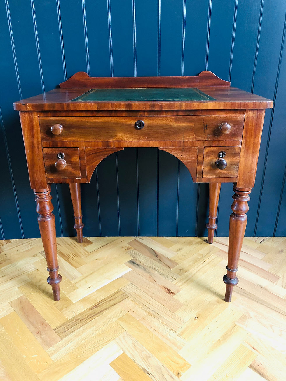 Thumbnail: William IV Kneehole Desk