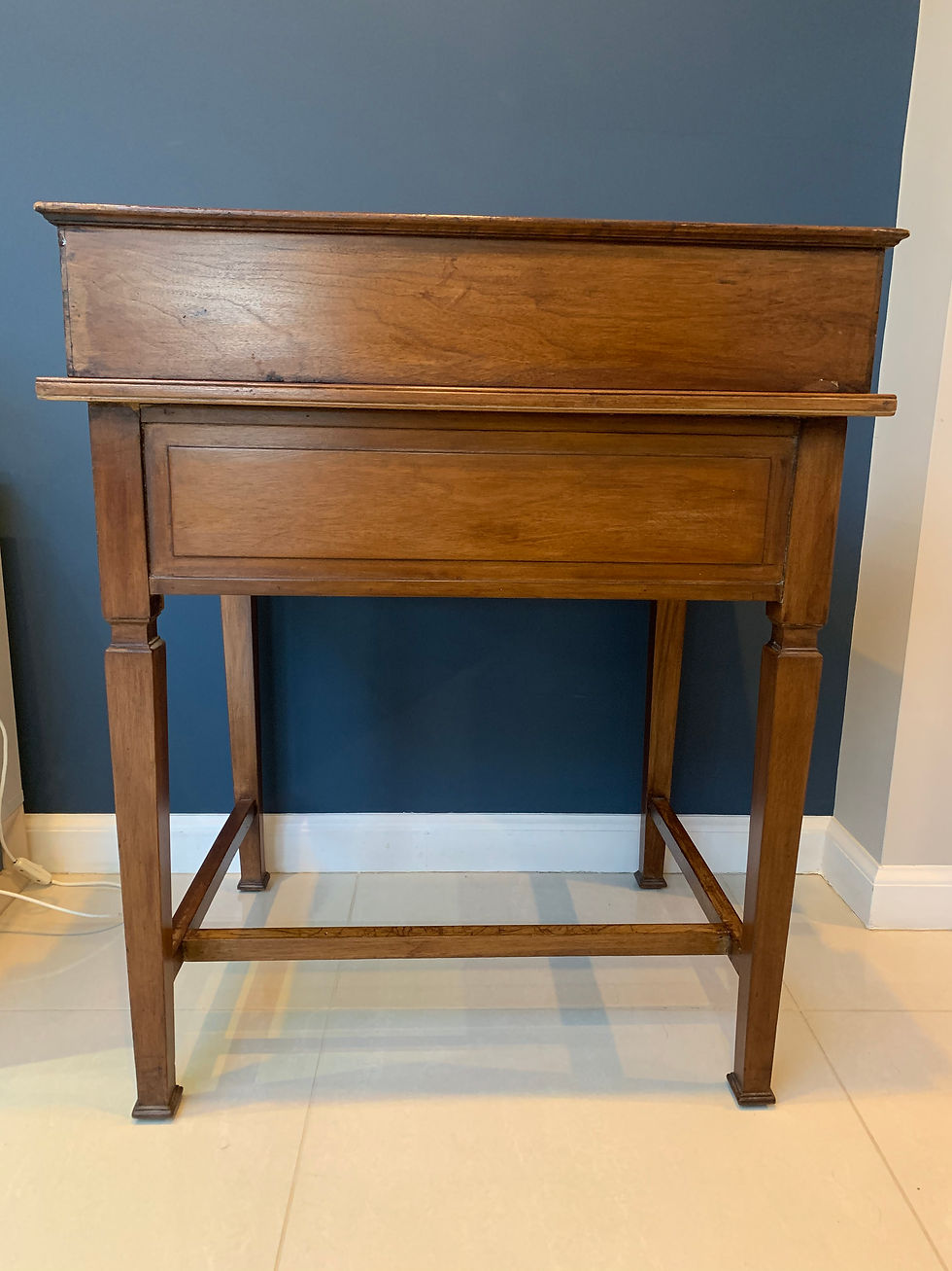 Thumbnail: Edwardian Antique Oak Desk