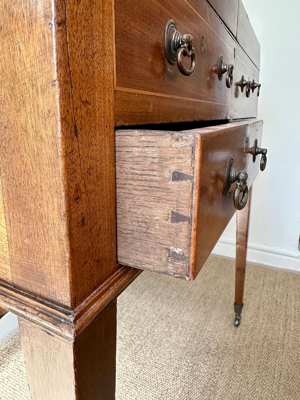 Thumbnail: Late Georgian Mahogany Gentleman’s Dressing Table / Vanity with Mirror