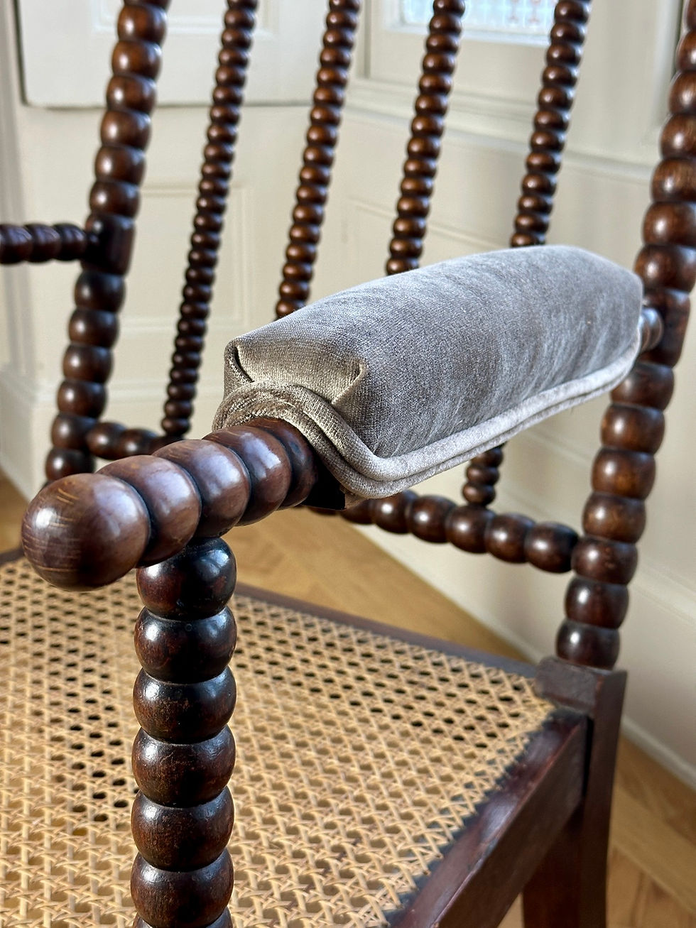 Thumbnail: antique bobbin chair
