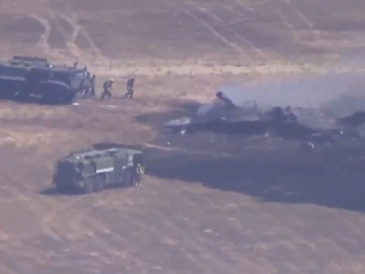 Avión de combate se estrella en una base militar de California